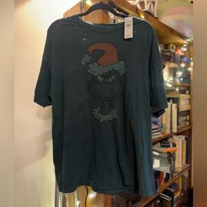 AE Oversized Grinch graphic tee